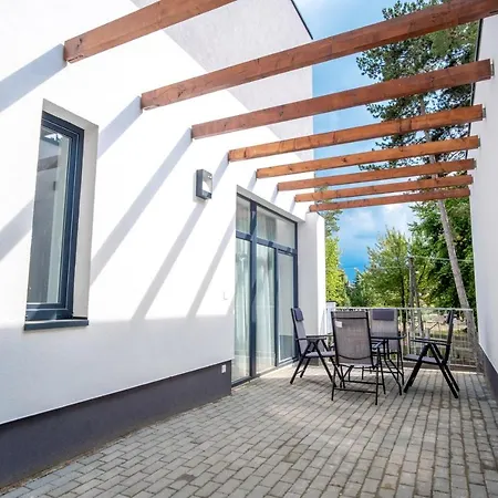 Szent Bernadett Csaladi Apartmanhaz * Siófok