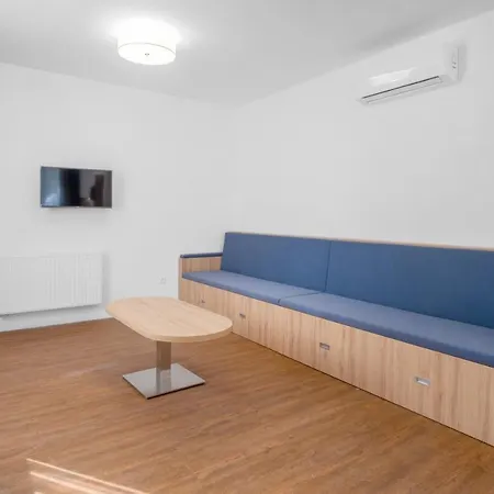 דירה Szent Bernadett Csaladi Apartmanhaz *