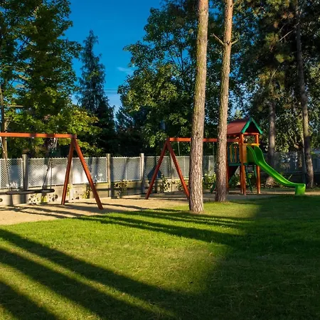 Szent Bernadett Csaladi Apartmanhaz * שיופוק